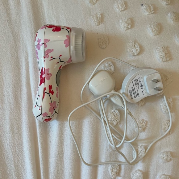 Clarisonic Mia 2 cherry blossom - Picture 1 of 5